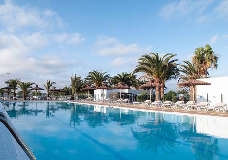 Swimming pools Hotel HL Río Playa Blanca**** Lanzarote